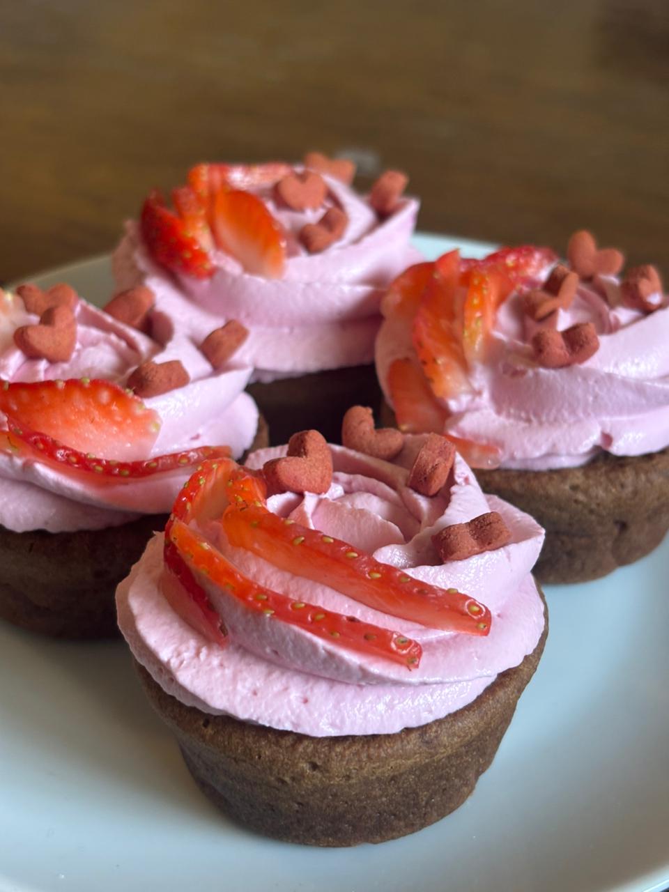 Paw-lentine’s Pupcakes